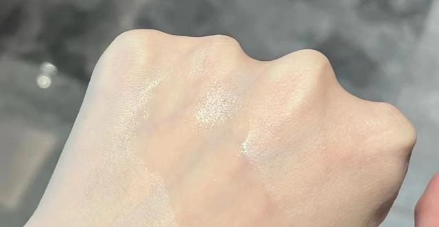 兰蔻补水保湿水好用吗女士，热门好用大牌爽肤水