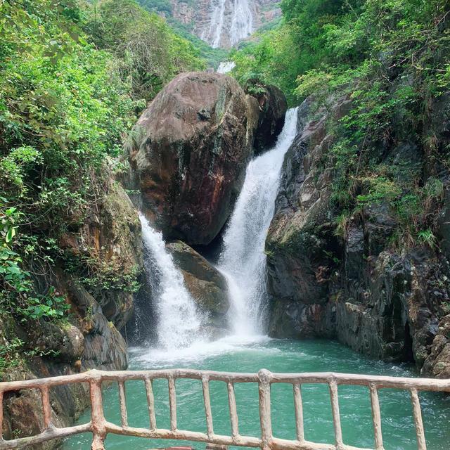 广州白水寨风景名胜区瀑布介绍，北回归线上的壮丽瀑布
