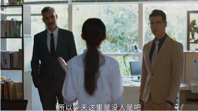 清洁工也是人啊，赵丽颖成新剧垫脚石