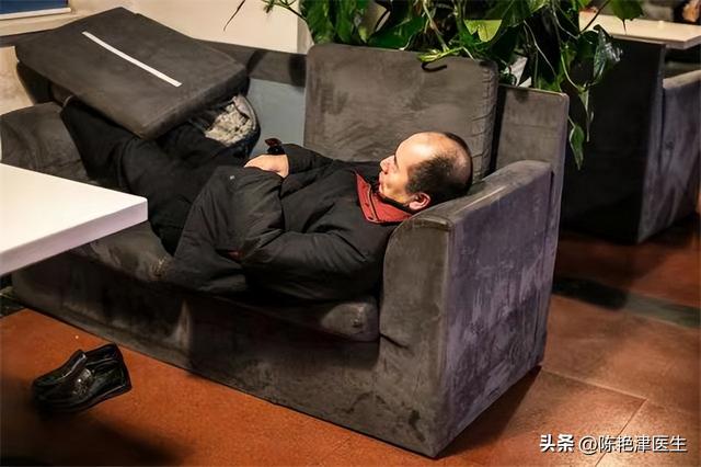 午觉肥胖(睡午觉会长胖不)