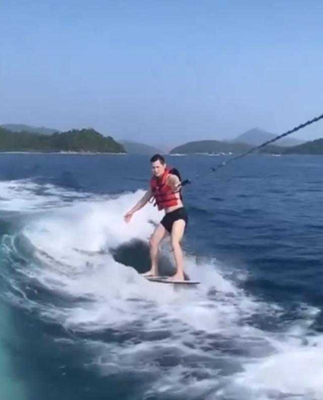 汤镇业现任女友，马国明宣布和汤镇宗女儿订婚