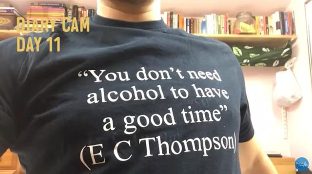 猫可以吃汤圆吗，我劝你千万别给猫吃这些东西（猫不能吃的几样东西是什么）