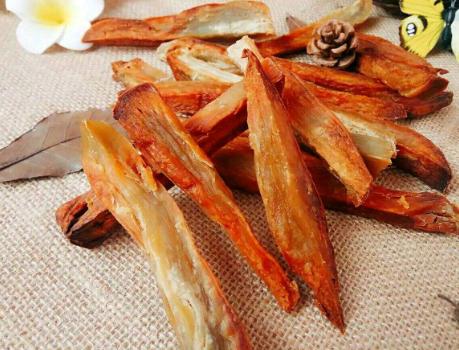 如何制作红薯干又脆又好吃，自制红薯干的简单做法不用晾晒不用烤香甜劲道又营养孩子超爱吃