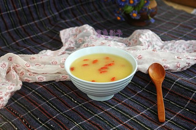 小米玉米粥的营养功效,建议中老年人多吃玉米粥 小米玉米粥的营养功效,建议中老年人多吃玉米粥