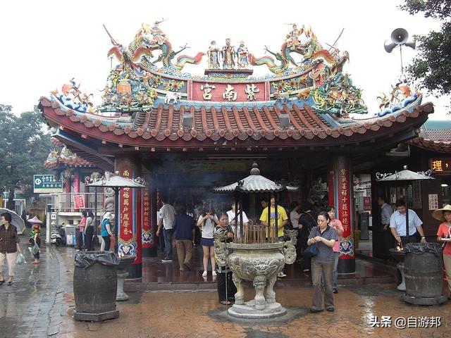 去哪祭拜泰山老奶奶，泰山之上的碧霞祠—俗称泰山老奶奶