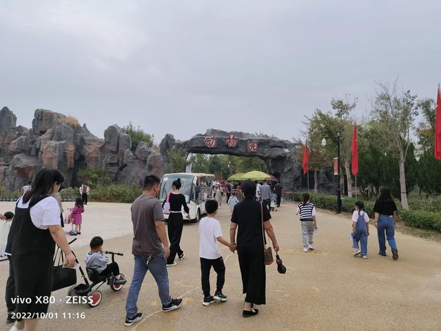 石家庄动物园攻略，石家庄动物园游玩自带饭攻略