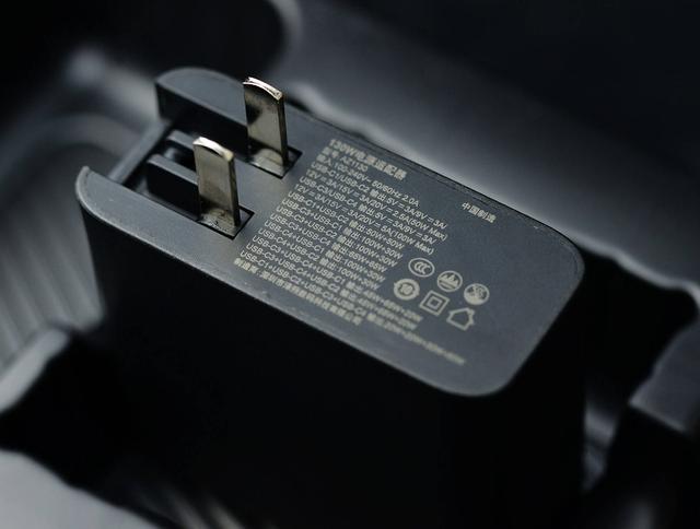 100w 120w氮化镓充电器对比测评，充电慢的解决办法