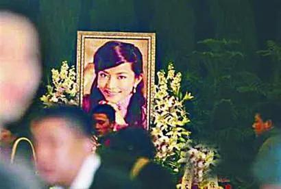 情深深雨蒙蒙杜飞，情深深雨蒙蒙杜飞介绍自己是谁