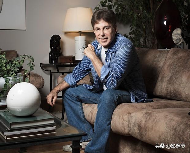 一个演黑奴的老片，女奴播出快40年了