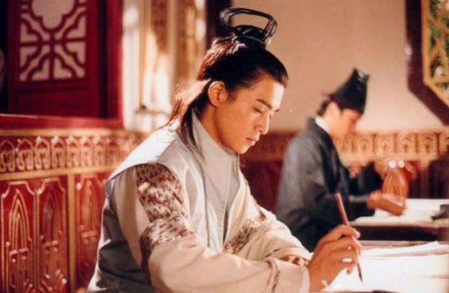 范进中举多少岁，范进中举的时候有多少岁（却很少有人知道他后来有多厉害）