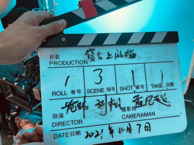 张杰扯衣服分几步，和张杰参加过同档选秀