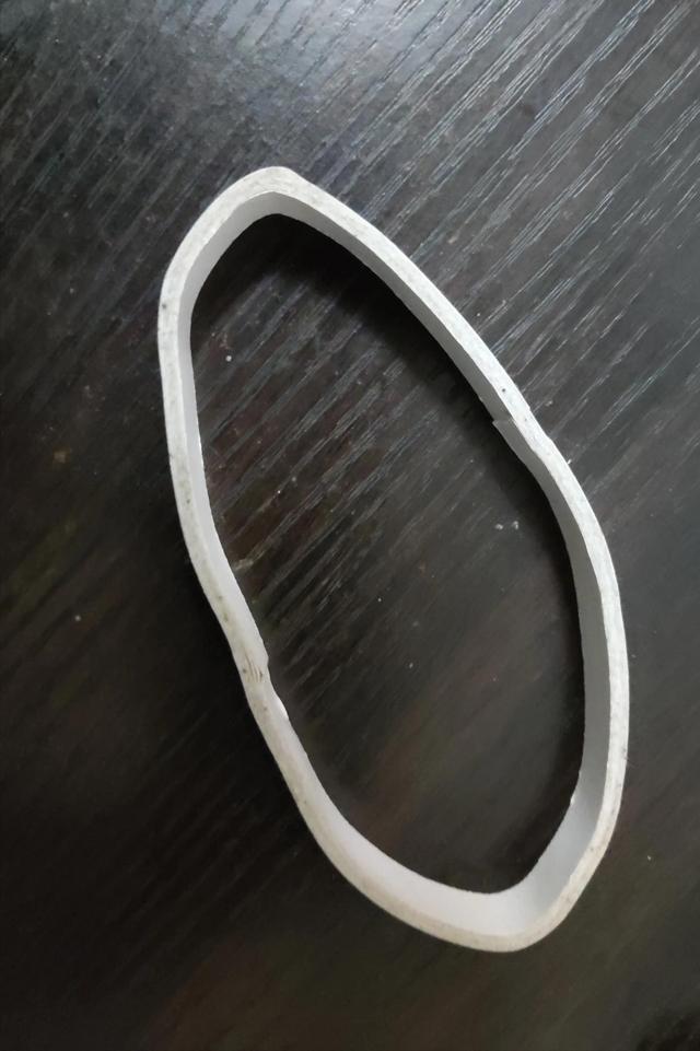 小米手机换电池，小米8怎么换电池官方（某宝80块8000mAh私换电池靠谱吗）