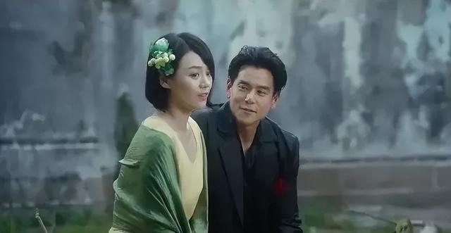 第一炉香司徒协为什么选葛薇龙，四次选择让葛薇龙彻底堕落。张爱玲的《第一炉香》讲透人性的贪婪