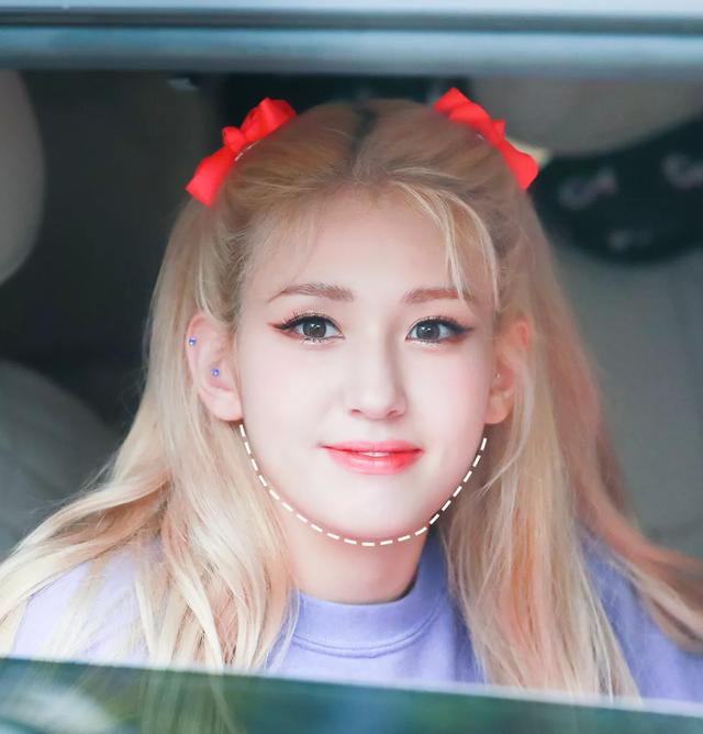 她凭什么被称为南韩第一真人芭比，来看看lisa的颜值