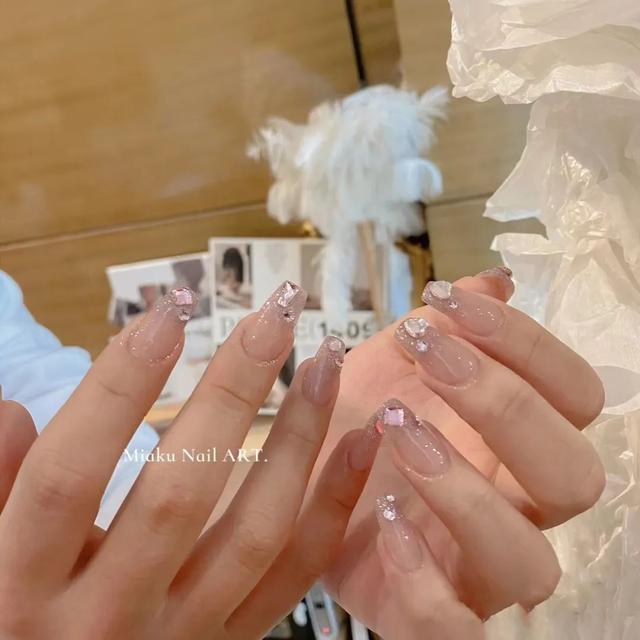 图片指甲美甲图案，美甲师必备100种指甲（全网最好看的100款美甲）