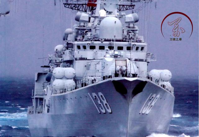 现代级驱逐舰改装，从主力到鸡肋再到重生（现代级驱逐舰魔改前后对比）