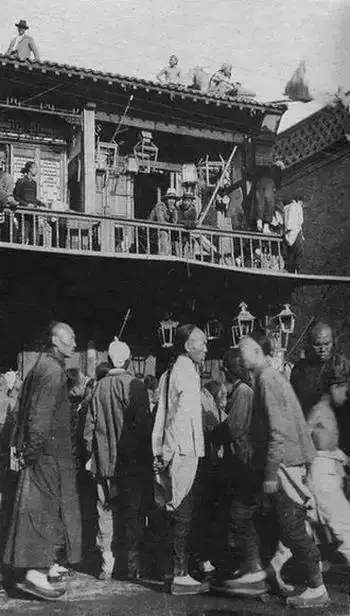 天桥八怪介绍，“天桥八怪”演绎市井烟火