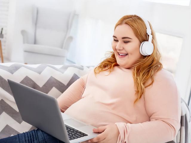 166身高标准体重女，所有女性的身高体重对照表