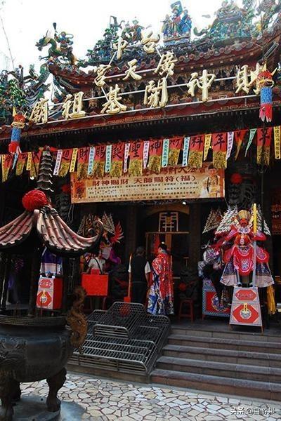 去哪祭拜泰山老奶奶，泰山之上的碧霞祠—俗称泰山老奶奶