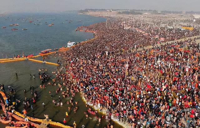 印度鲶鱼泥土里也能活，印度恒河的怒吼