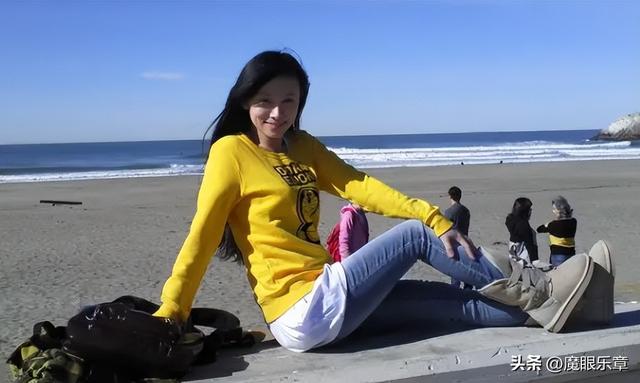东方卫视主持人翻车事件详情，东方卫视被曝直播事故