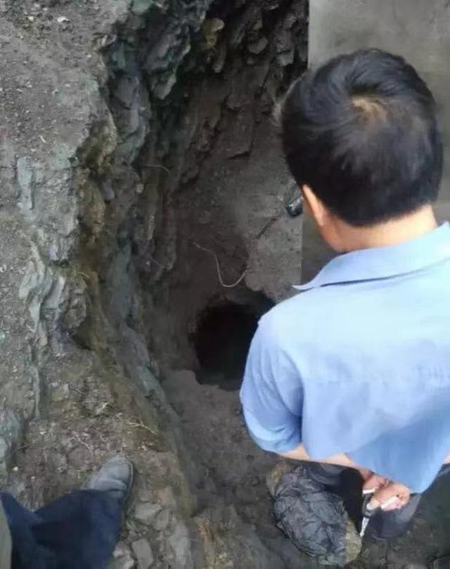 竹山精品绿松石，“点石成金”打造绿松石百亿级产业集