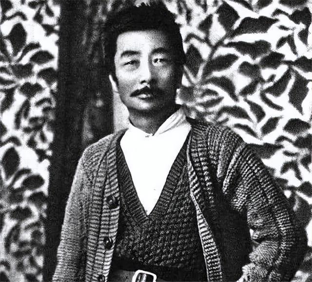 鲁迅萧红的关系，鲁迅与萧红仅仅只是单纯师生关系