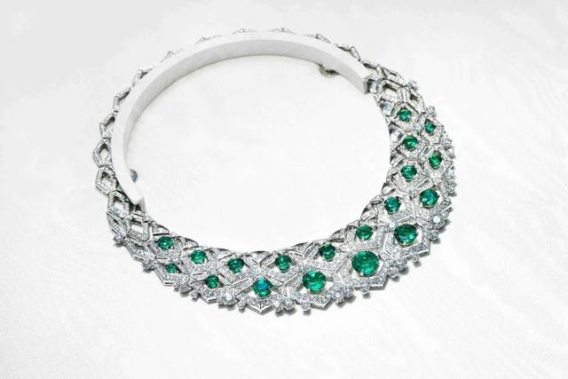 最出名的巴洛克珍珠，小众偏爱巴洛克珍珠