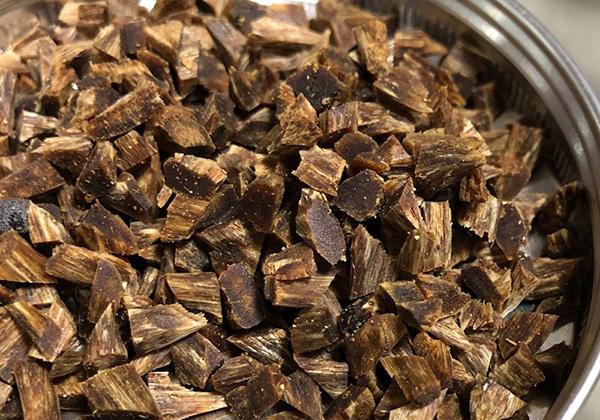 沉香的结香方式哪种好，沉香——按结香方式分类