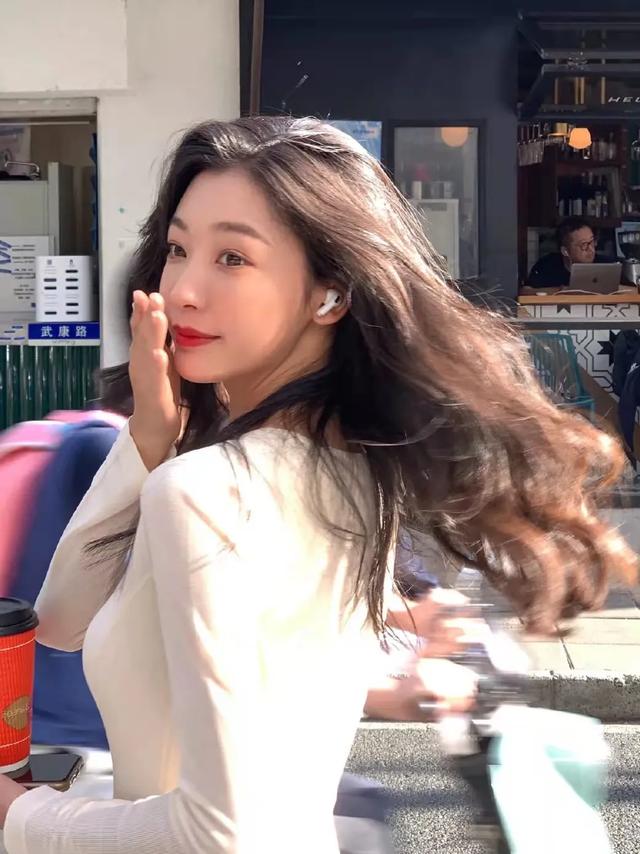 三步教你成为氛围感美女，从普通女孩到，只需三步