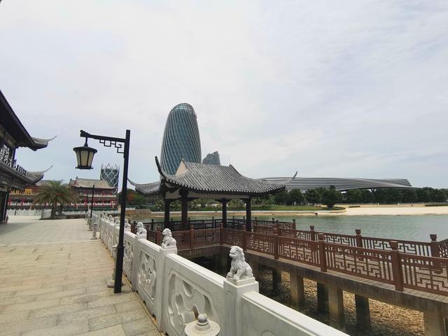 海花岛旅游介绍，海花岛风情特色三条街区