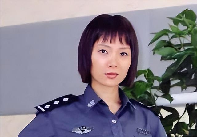 40岁美得让人移不开眼的女明星，这9位40+的“长腿”女星