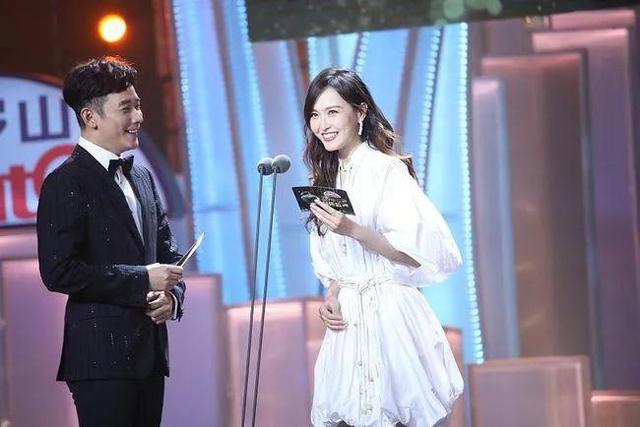 电视剧演员罗晋资料，拍戏时拍来一个老婆