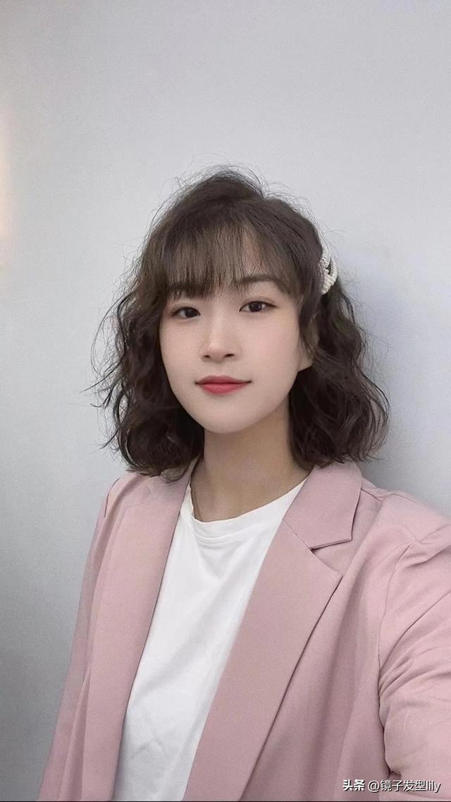 韩式发型中长发卷发，新爆款发型15款全烫卷半扎发