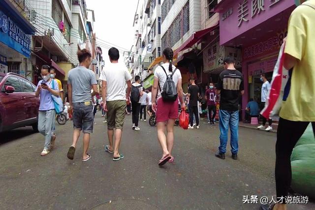 深圳地标建筑图片，广东深圳风景与上海大有不同（深圳地标性建筑航拍）