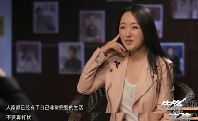 杨钰莹曾经红透半边天的一代天后，从甜歌天后到