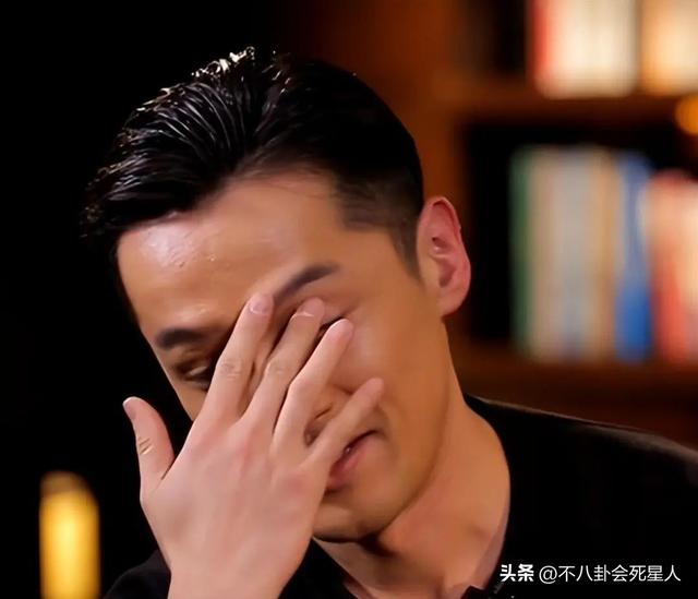 胡歌薛佳凝二人是谁给胡歌介绍的，为什么是她拿下了胡歌