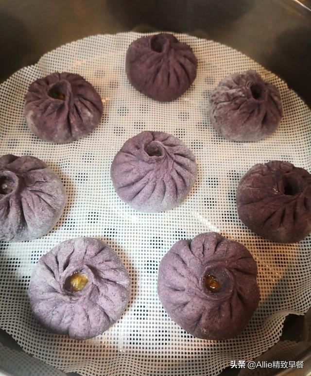 黑米怎么做好吃，黑米怎样弄得好吃有营养（黑米多加这两步）