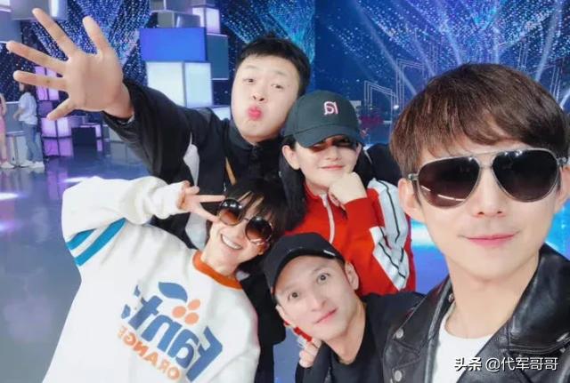 杜海涛沈梦辰官宣，杜海涛沈梦辰结婚哪些明星送祝福