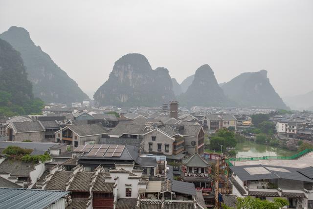 桂林阳朔最美民宿排名，去桂林阳朔遇龙河、十里画廊旅游