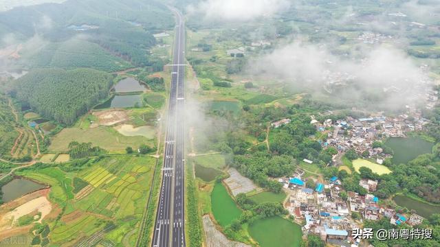 广东再添一条东西向高速公路，广东最好的沿海高速公路