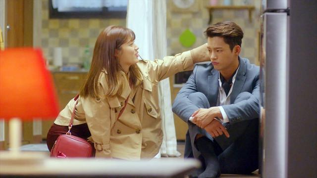 黑暗荣耀更新频率，韩剧《黑暗荣耀2》开播一天