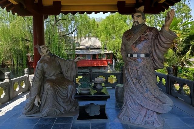 你有见过如此魔性的曹操吗，新解三国：曹操是恶搞少年