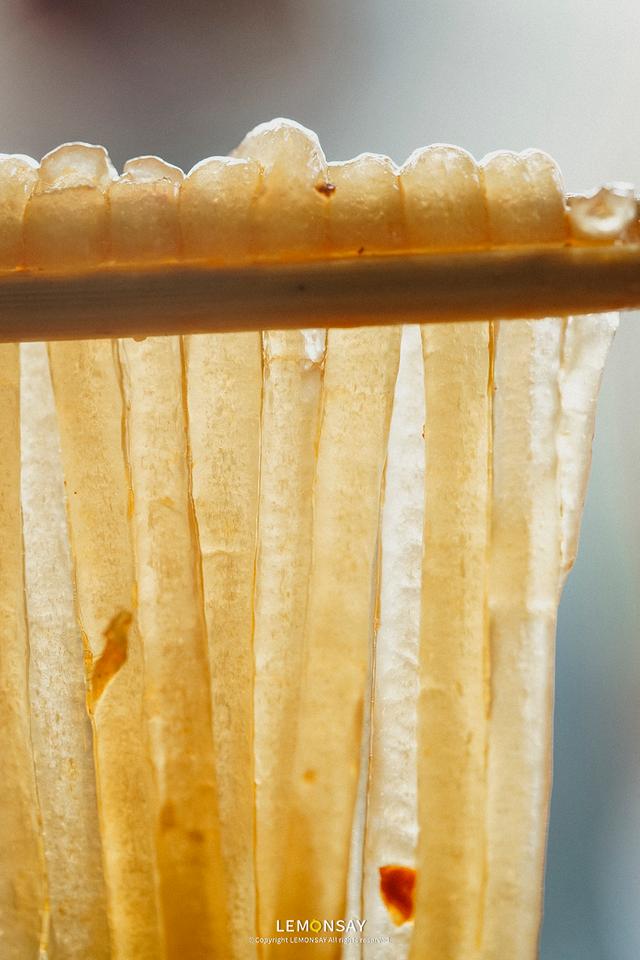 上货必吃独特味道酸辣粉，这碗东门酸辣粉