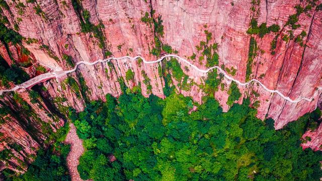 太行山旅游攻略，东太行山旅游攻略（此生必行太行山，摩旅攻略）