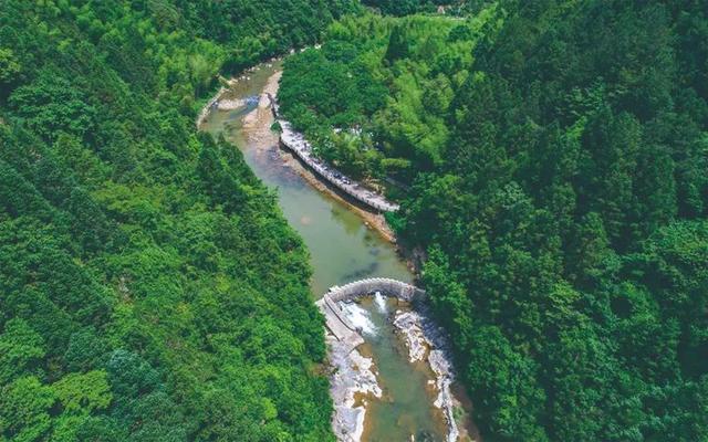 醉美泉州海岸线，到溜江踩沙逐浪去