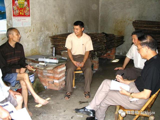 足球最疯狂的十张红牌，浅析六红牌的文化底蕴