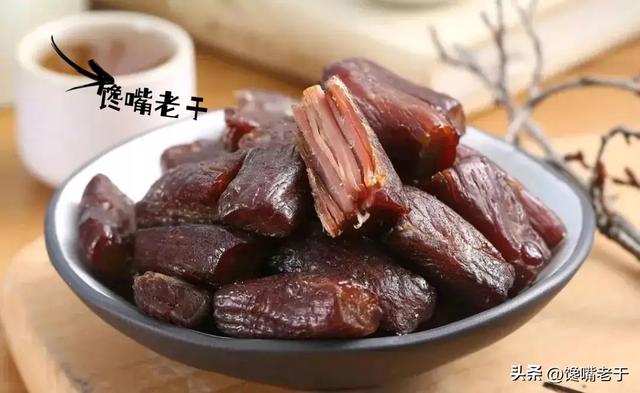 出门旅游吃的必备物品清单，建议这5种食物要带上