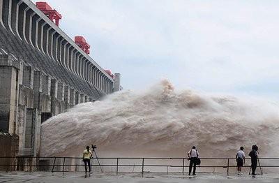 三峡大坝建造真实过程，9位重量级专家拒绝同意建三峡大坝