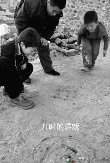 民间说的一斗富二斗穷，老话说一斗穷二斗富